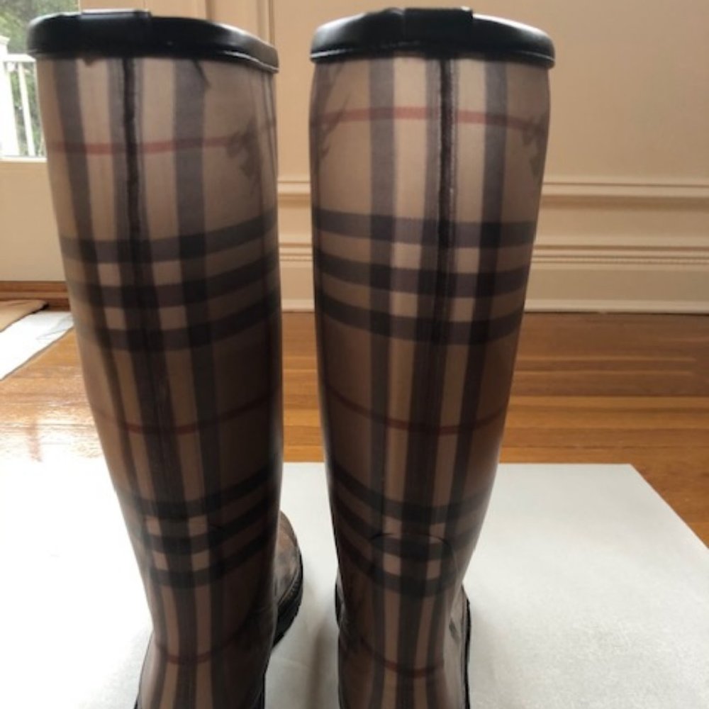 Burberry Rainboots - Size 37 - Picture 11 of 12